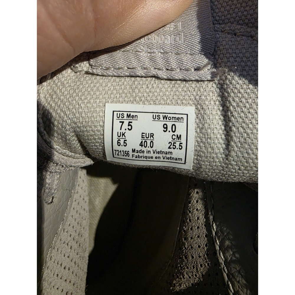 Womens Size 9 - VANS Sk8 Hi Top Beige/Silver/White Suede Skate Shoes - Picture 7 of 7